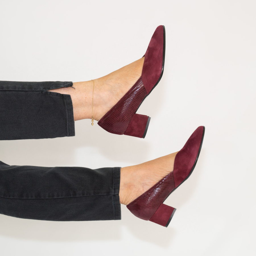 ATENA – DECOLLETE’ IN MORBIDO SCAMOSCIATO BORDEAUX
